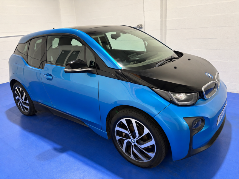 2017 BMW I3 I3 94ah in Multicolour — image 1
