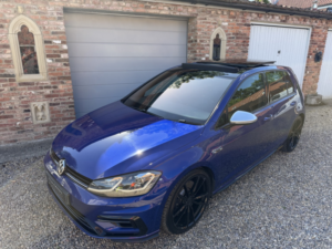 2019 Volkswagen Golf 2.0 Tsi R in Blue — image 3