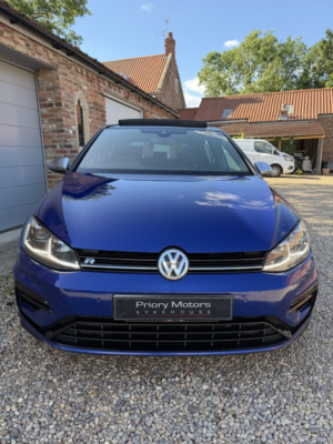 2019 Volkswagen Golf 2.0 Tsi R in Blue — image 6