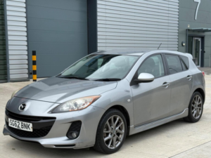 2012 Mazda Mazda3 1.6 Venture Euro 5 5dr in Silver — image 5