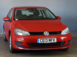 2013 Volkswagen Golf 1.4 Tsi Bluemotion Tech Se in Red — image 3
