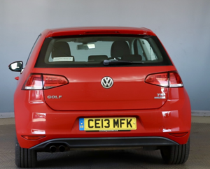 2013 Volkswagen Golf 1.4 Tsi Bluemotion Tech Se in Red — image 5
