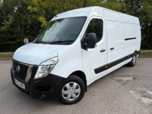 2023 Nissan Interstar 2.3 Dci 35 Tekna Fwd L3 H2 Euro 6 4dr in White — image 3
