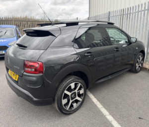 2015 Citroen C4 Cactus 1.6 Hdi Flair in Black — image 5