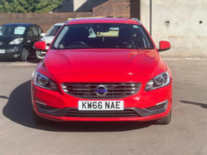 2016 Volvo V60 2.0 D3 Se Lux Nav Euro 6 (s/s) 5dr in Red — image 2