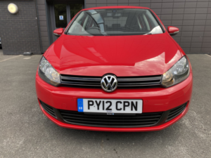 2012 Volkswagen Golf 1.6 Tdi Match in Red — image 5