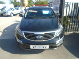 2013 Kia Sportage 1.6 Gdi Ecodynamics 1 SUV 5dr Petrol Manual 2WD Euro 5 (s/s) (133 Bhp) in Black — image 2