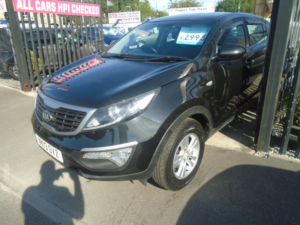 2013 Kia Sportage 1.6 Gdi Ecodynamics 1 SUV 5dr Petrol Manual 2WD Euro 5 (s/s) (133 Bhp) in Black — image 3