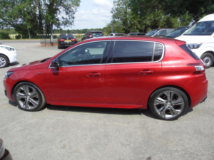 2016 Peugeot 308 2.0 Bluehdi Gt Eat Euro 6 (s/s) 5dr in Red — image 5