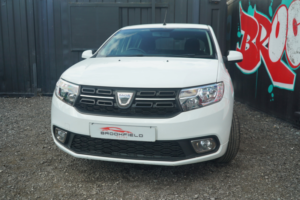 2018 Dacia Sandero 0.9 Tce Laureate Hatchback 5dr Petrol Manual Euro 6 (s/s) (90 Ps) in White — image 6