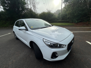 2017 Hyundai I30 1.0 T-Gdi Blue Drive Se Nav Hatchback 5dr Petrol Manual Euro 6 (s/s) (120 Ps) in White — image 2
