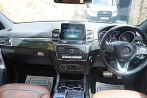 2016 Mercedes-Benz Gl Class 3.0 Gl350 V6 Bluetec Amg Sport in Blue — image 2