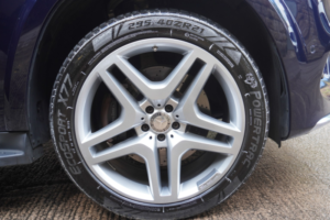 2016 Mercedes-Benz Gl Class 3.0 Gl350 V6 Bluetec Amg Sport in Blue — image 5