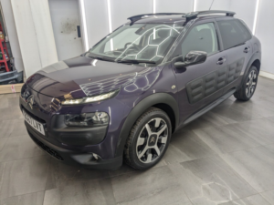 2017 Citroen C4 Cactus 1.2 Puretech Flair Hatchback 5dr Petrol Manual Euro 6 (euro 6) (82 Ps) in Purple — image 4