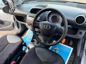 2011 Toyota Aygo 1.0 Vvt-I Ice Multimode Euro 5 5dr in Silver — image 3
