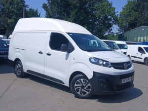 2022 Vauxhall Vivaro