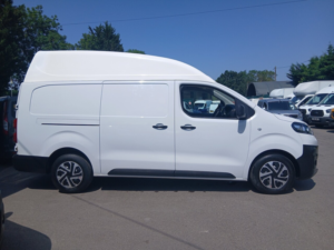 2022 Vauxhall Vivaro Dynamic L2h2 — image 6