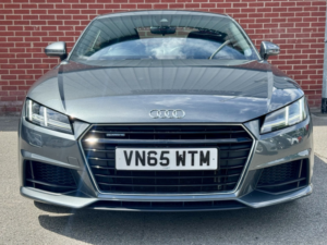 2015 Audi Tt 2.0 Tfsi S Line in Grey — image 2