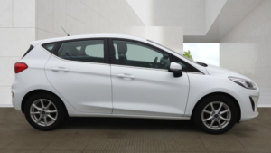 2017 Ford Fiesta 1.0 T Ecoboost Zetec in White — image 5