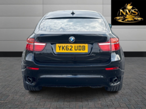 2012 BMW X6 3.0 X6 Xdrive40d in Black — image 6