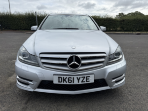 2011 Mercedes-Benz C Class 2.1 C220 Cdi Blueefficiency Sport Edition 125 in Silver — image 3