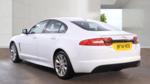 2014 Jaguar Xf 2.2d R-Sport Auto Euro 5 (s/s) 4dr in White — image 4