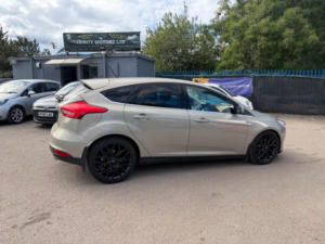 2017 Ford Focus 2.0 Tdci Titanium X Powershift Euro 6 (s/s) 5dr in Silver — image 6