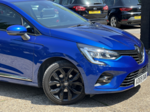 2019 Renault Clio 1.0 Iconic Tce 100 in Blue — image 4