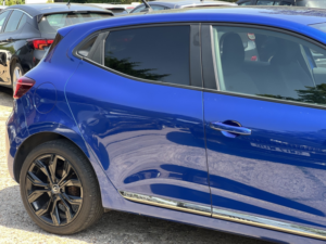 2019 Renault Clio 1.0 Iconic Tce 100 in Blue — image 6