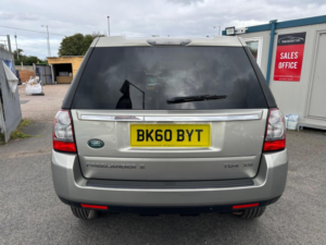 2010 Land Rover Freelander 2 2.2 Td4 Xs Commandshift 4WD Euro 5 5dr in Gold — image 6