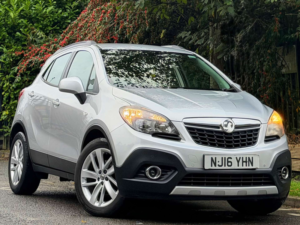 2016 Vauxhall Mokka 1.6 Cdti Tech Line SUV 5dr Diesel Manual 2WD Euro 6 (s/s) (136 Ps) in Silver — image 3