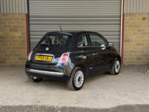 2009 Fiat 500 1.2 500 1.2 Lounge (start Stop) in Black — image 5