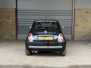 2009 Fiat 500 1.2 500 1.2 Lounge (start Stop) in Black — image 6