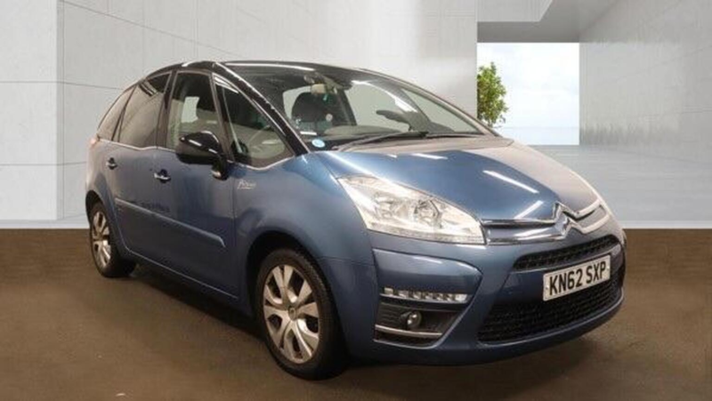 2012 Citroen C4 Picasso 1.6 Hdi Platinum Euro 5 5dr in Blue — image 1