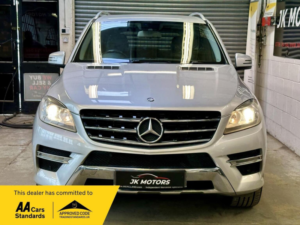 2013 Mercedes-Benz M Class 3.0 Ml350 V6 Bluetec Amg Sport G-Tronic 4WD Euro 6 (s/s) 5dr in Silver — image 5