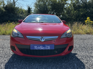 2015 Vauxhall Astra Gtc 1.4 T 16v Sport in Red — image 2