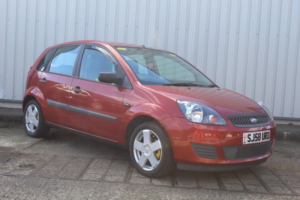 2008 Ford Fiesta 1.3 Style in Red — image 5