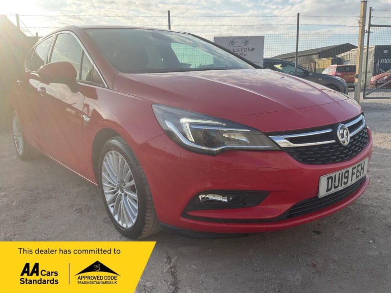 2019 Vauxhall Astra 1.4i Turbo Elite Nav Euro 6 5dr in Red — image 1