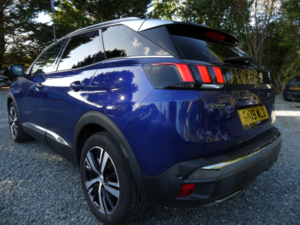 2019 Peugeot 3008 1.5 Bluehdi Gt Line SUV 5dr Diesel Manual Euro 6 (s/s) (130 Ps) in Blue — image 5