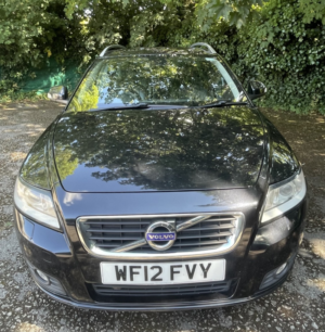 2012 Volvo V50 1.6 D Drive Se Lux Edition in Black — image 5