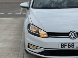 2018 Volkswagen Golf 1.6 Tdi Se Euro 6 (s/s) 5dr in White — image 4
