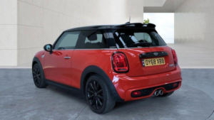 2018 MINI Hatch 2.0 Cooper S Euro 6 (s/s) 3dr in Orange — image 3