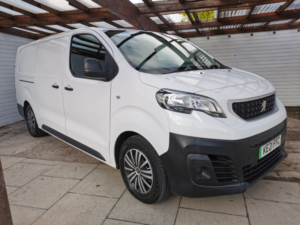 2021 Peugeot E-Expert