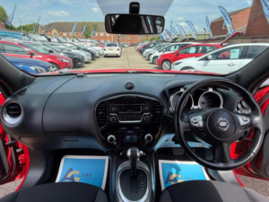 2019 Nissan Juke 1.6 Acenta Xtron Euro 6 5dr in Red — image 2