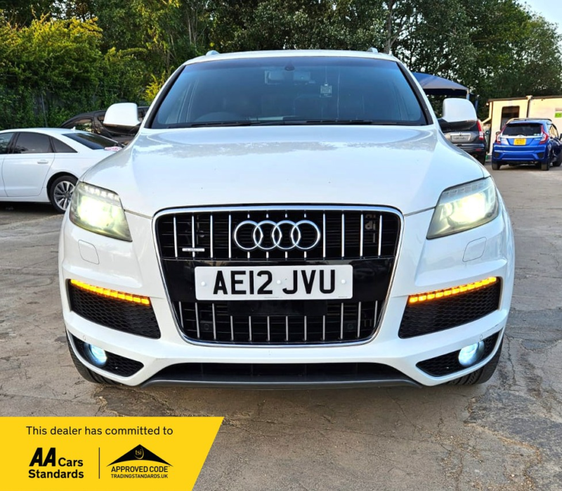 2012 Audi Q7 3.0l Tfsi- S Line - 7 Seater-Ulez/caz Pass-Free 18months Gold Warranty & 12months Aa Breakdown Cover in White — image 1