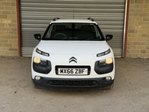 2016 Citroen C4 Cactus 1.6 Bluehdi Flair in White — image 2