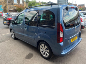 2015 Peugeot Partner Tepee 1.6 Bluehdi Allure Euro 6 (s/s) 5dr in Blue — image 5