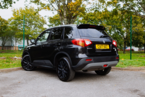 2017 Suzuki Vitara 1.6 Kuro in Black — image 5