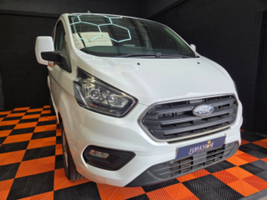 2022 Ford Transit Custom 2.0 300 Ecoblue Limited Crew Van Double Cab 5dr Diesel Manual L2 H1 Euro 6 (s/s) (130 Ps) in White — image 2
