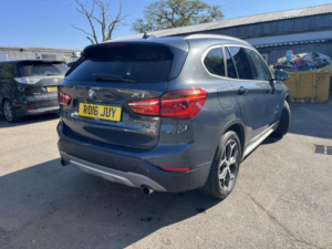 2016 BMW X1 2.0 X1 Xdrive20d Xline in Grey — image 3
